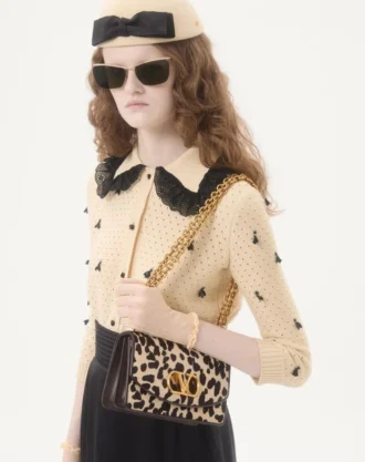 Bestickte Baumwollstrickjacke