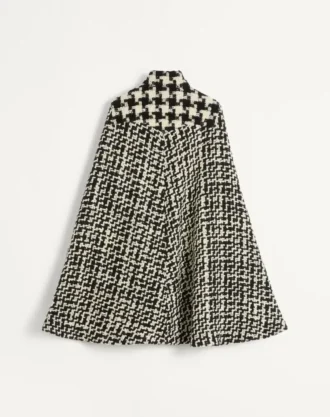 Geometrisches Tweed-Cape