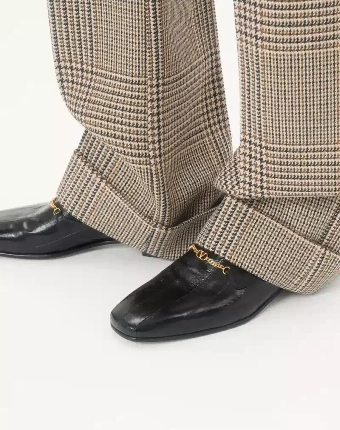 Jiggie Loafer aus Aalhaut und Nappaleder