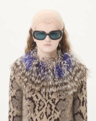 Kaschmirkleid mit Animal-Print und Federn