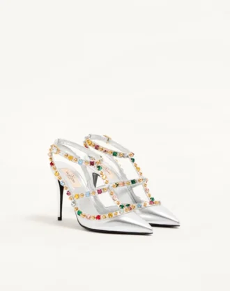 Rockstud Décolleté aus laminiertem Nappaleder mit Cabochon und Kristallen 100 mm