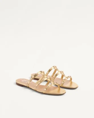 Rockstud Laminierte Nappa-Sandale