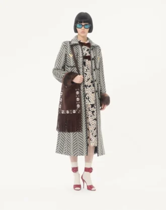 Valentino Garavani Nellcôte Schultertasche aus Wildleder mit Fransen