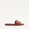 Vlogo Signature Slide Sandal aus genarbtem Rindsleder mit Accessoire